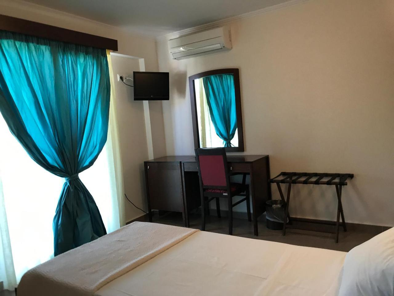 Ammos Bay Hotel Ammoudia Room photo